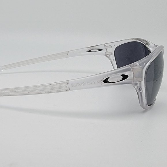 *SOLD* Oakley 03-102 New Frogskins Matte Clear Frame Black Iridium Lens Sunglass - Picture 4 of 12